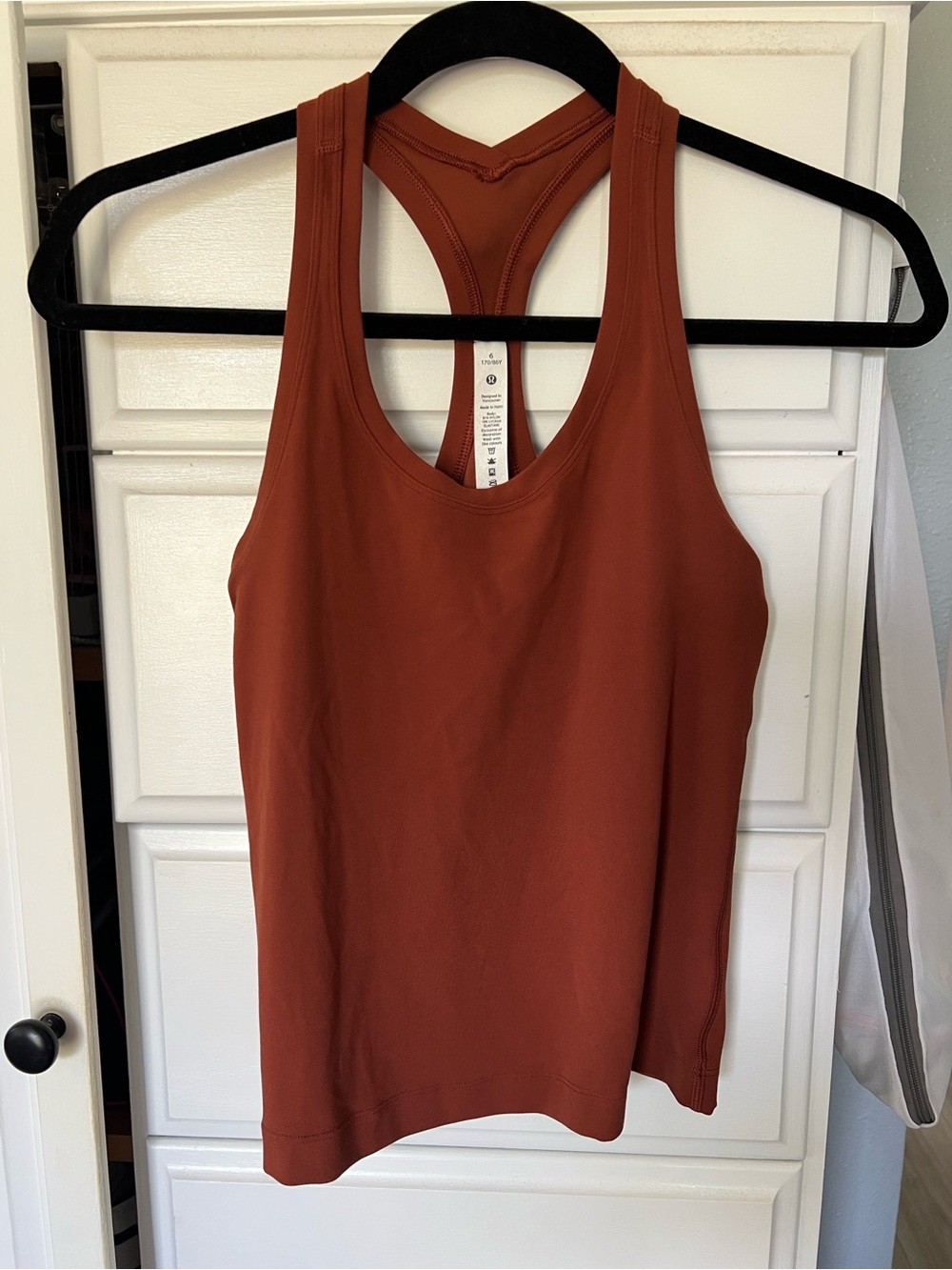 Lululemon Cool RB Short Tank
*Nulu